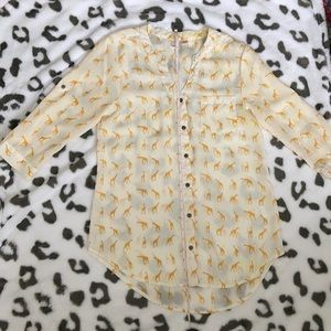 3/4 Sleeve Giraffe Blouse